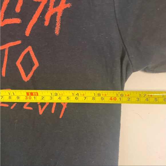 COPY - Billie Eilish Licensed Music 2019 Concert  t-shirt Mens size small shirt… - Picture 5 of 5